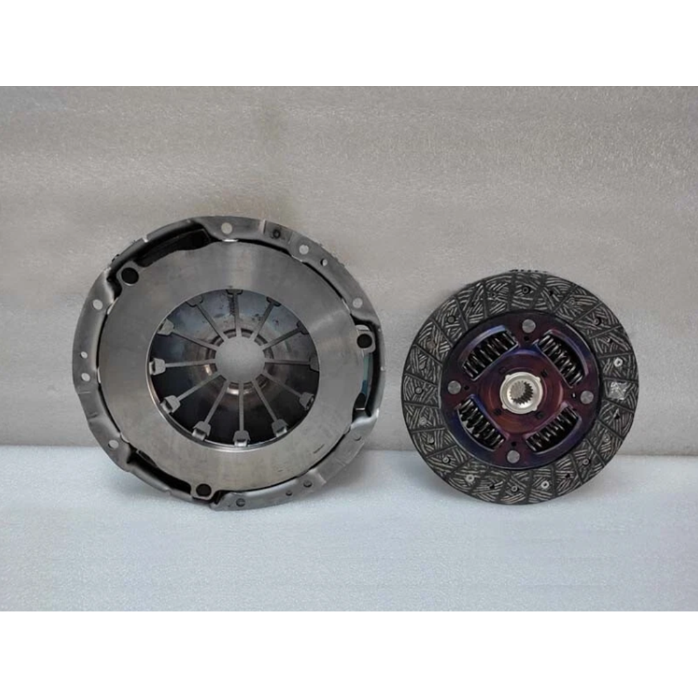 Suzuki Kizashi 2.4 L J24B I4 09-14 Debriyaj Baskı Balata Seti