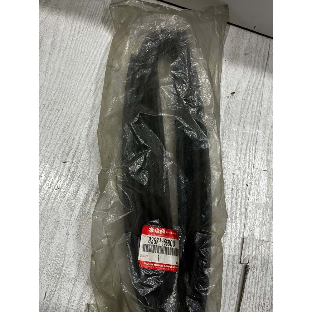 Suzuki Vitara 90-03 Arka Sağ Kapı Çerceve fitili