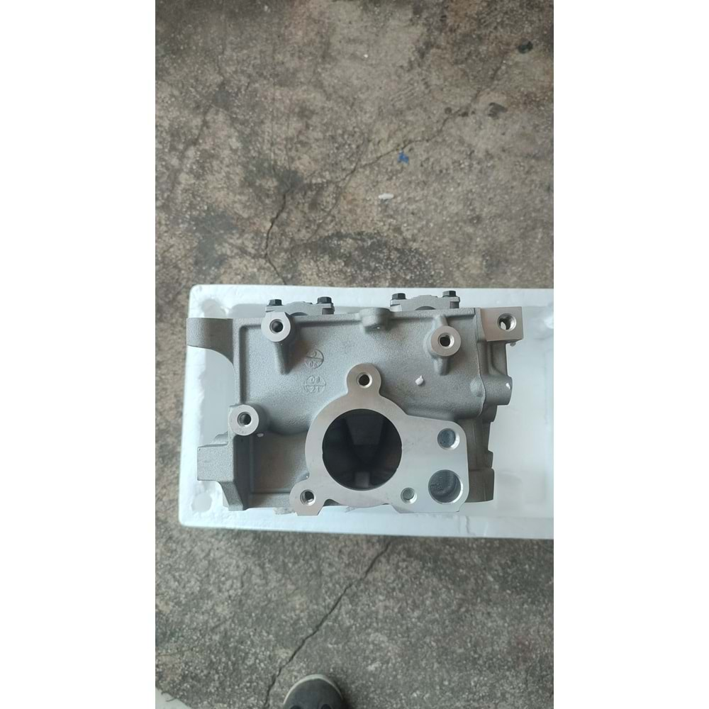 Mazda 323 1.5 16v Z5 1995-1998 Silindir Kapağı