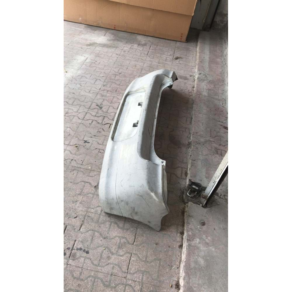 SUZUKİ ALTO 03-06 ARKA TAMPON ÇIKMA