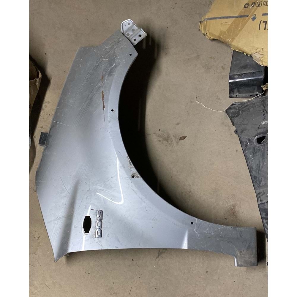 Suzuki Sx4 2006-2012 Hatcback Ön Sağ Çamurluk Çıkma