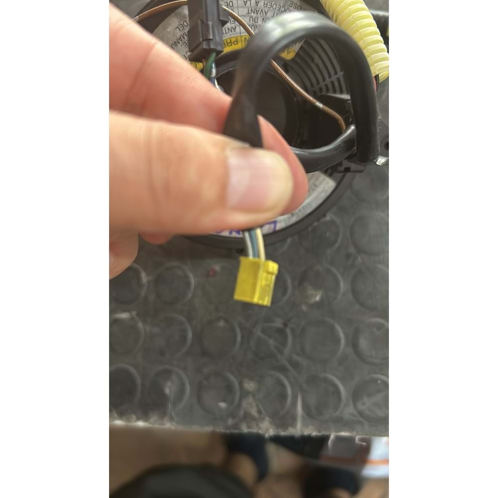 Suzuki Liana Airbag Zembereği Çıkma