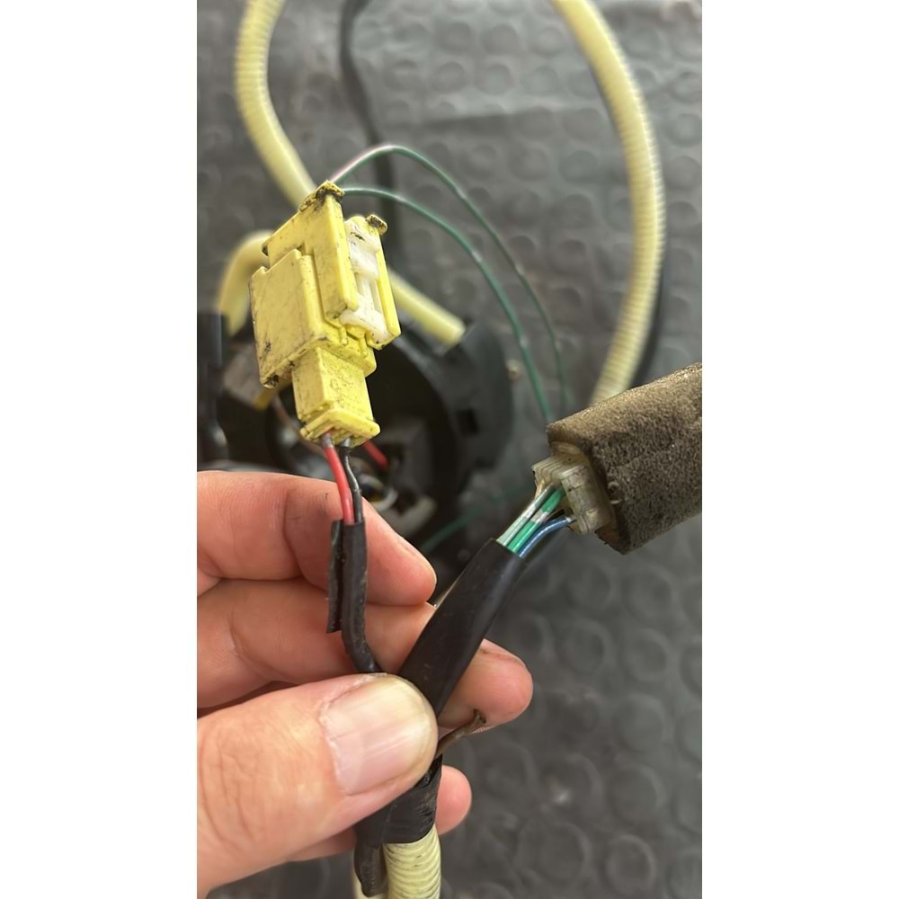 Suzuki Liana Airbag Zembereği Çıkma