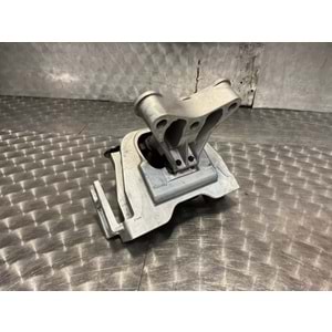 MG ZS 1.0T Motor Takozu Sağ Kulak