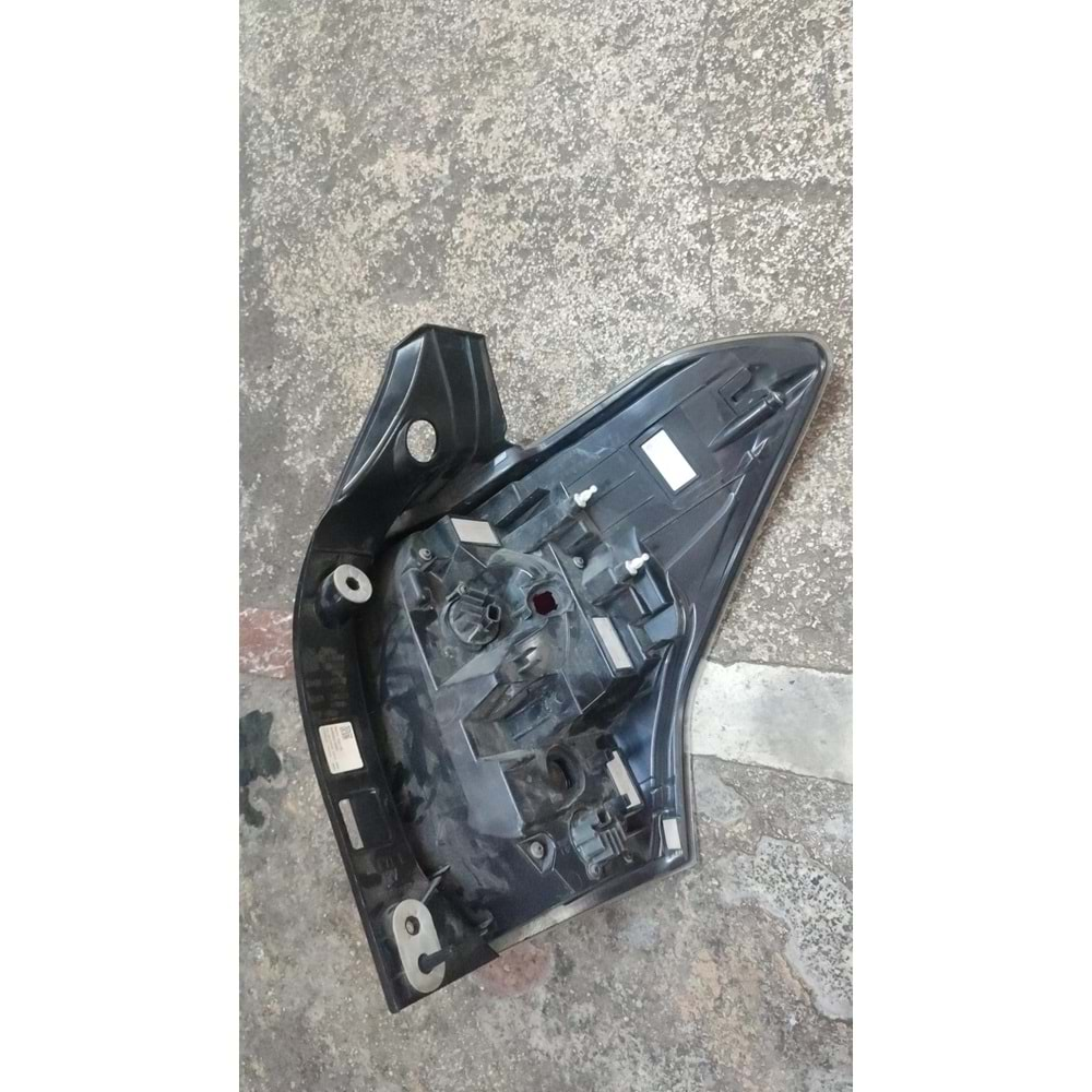 Subaru Forester 16-17 Sol Stop Lambası Çıkma