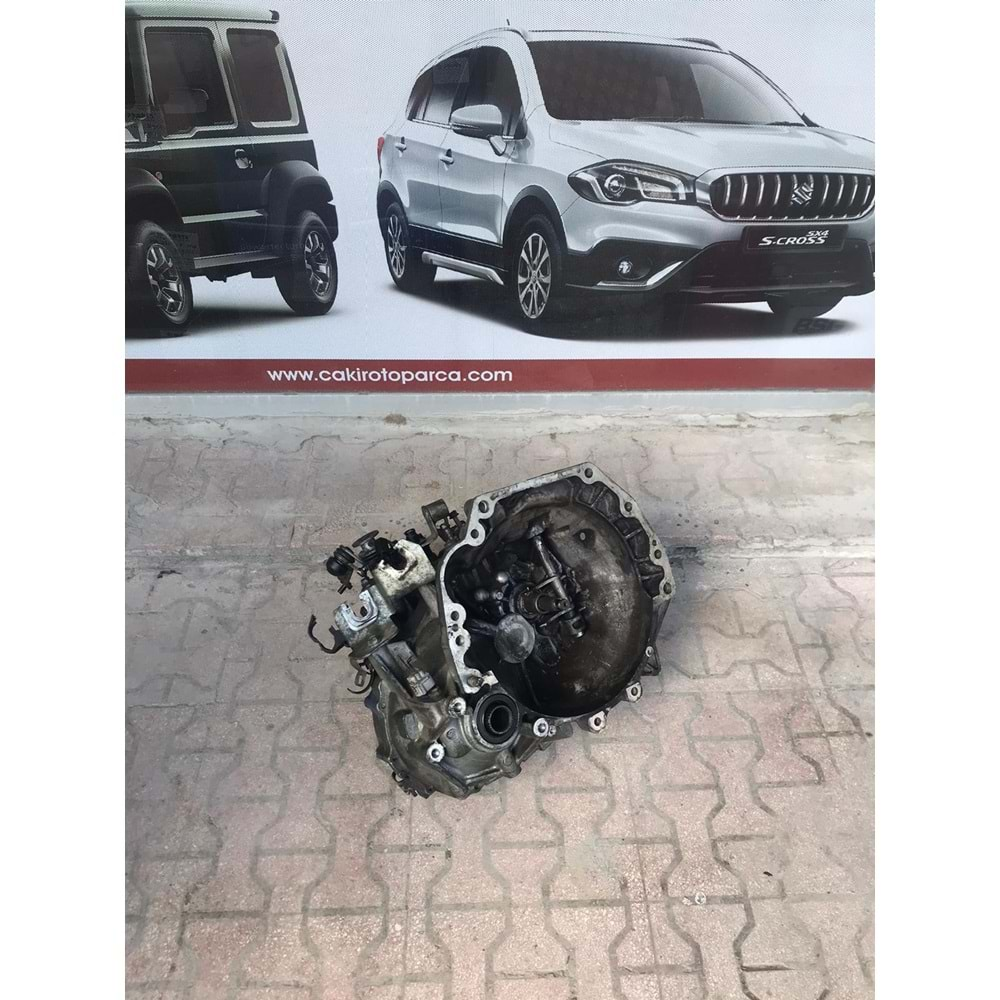 SUZUKİ SWİFT 05-11 4X4 ŞANZIMAN KOMPLE ÇIKMA